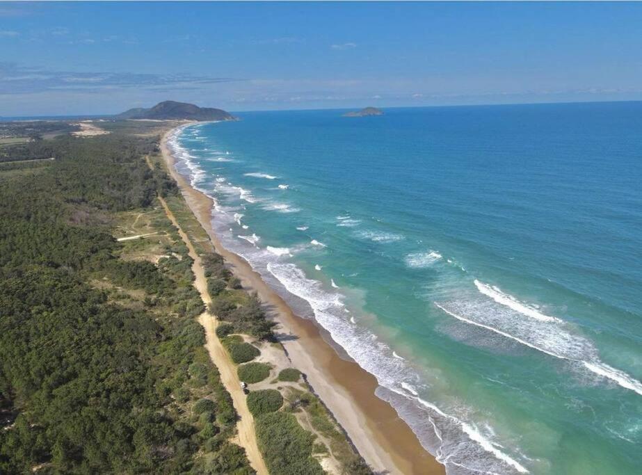 Townhousefloripa I Praia Do Mocambique Riovermelho Florianópolis Exterior foto